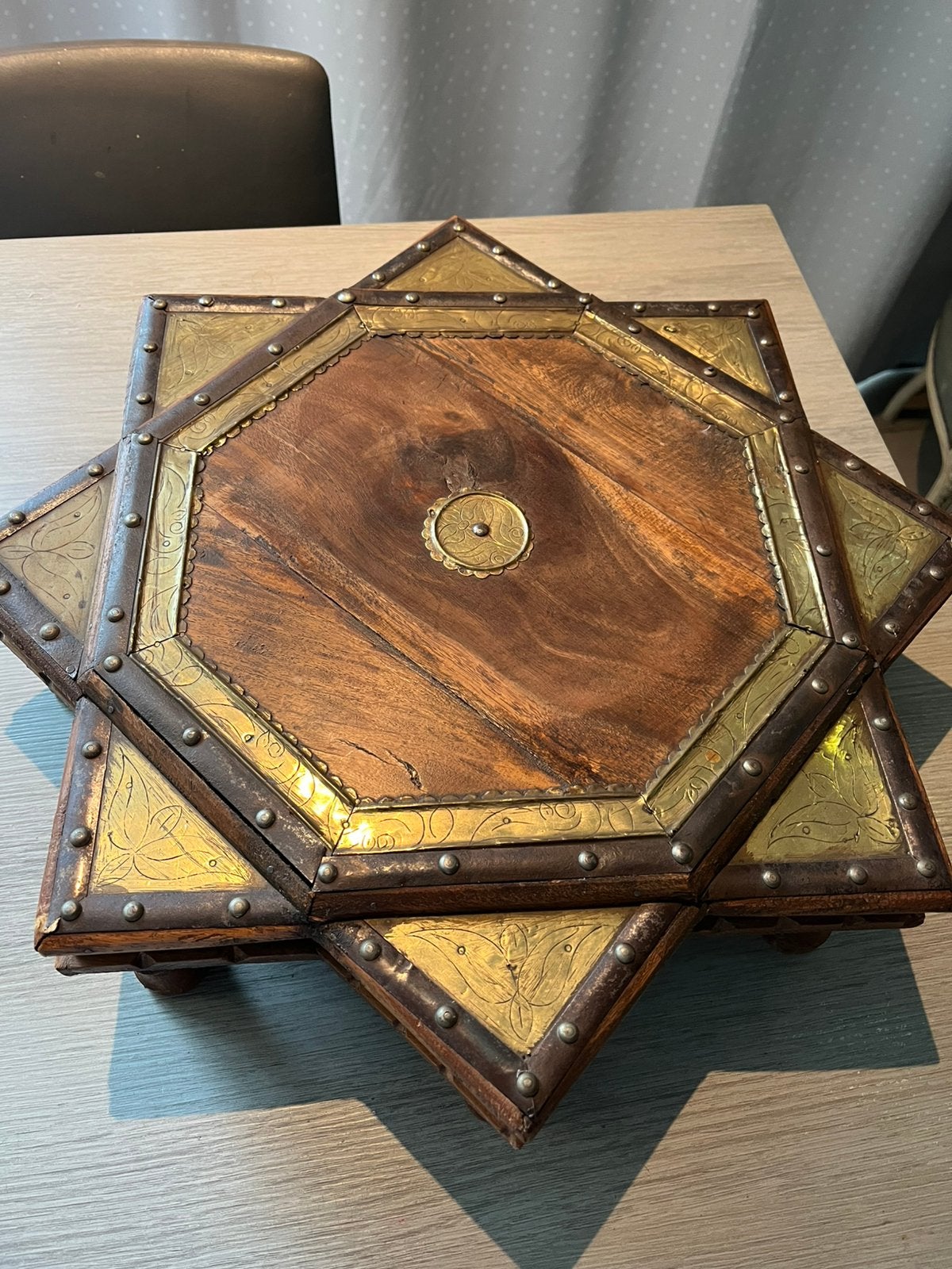 Antieke 8 hoekige tafel, Huis en Inrichting, Ophalen, Zo goed als nieuw