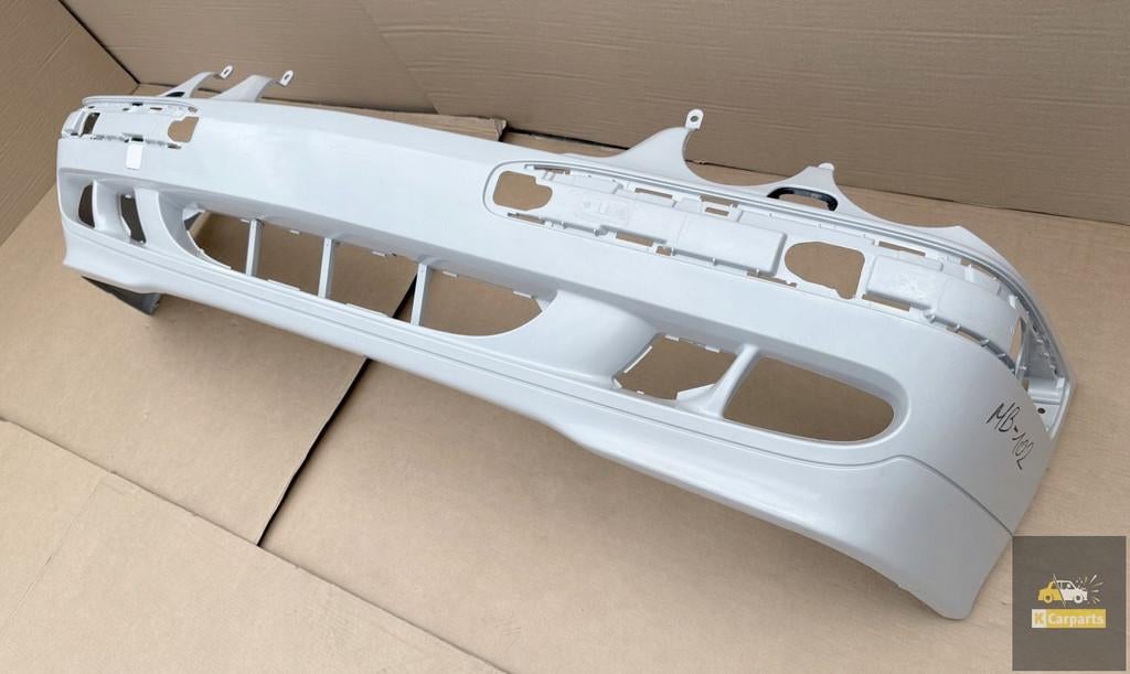 Voorbumper - Mercedes W210 E-Klasse FL NIEUW - ASO origineel, Auto-onderdelen, Gebruikt, Mercedes-Benz AG, Mercedes-Benz, Mercedesstrasse 120
70372  Stuttgart, DE