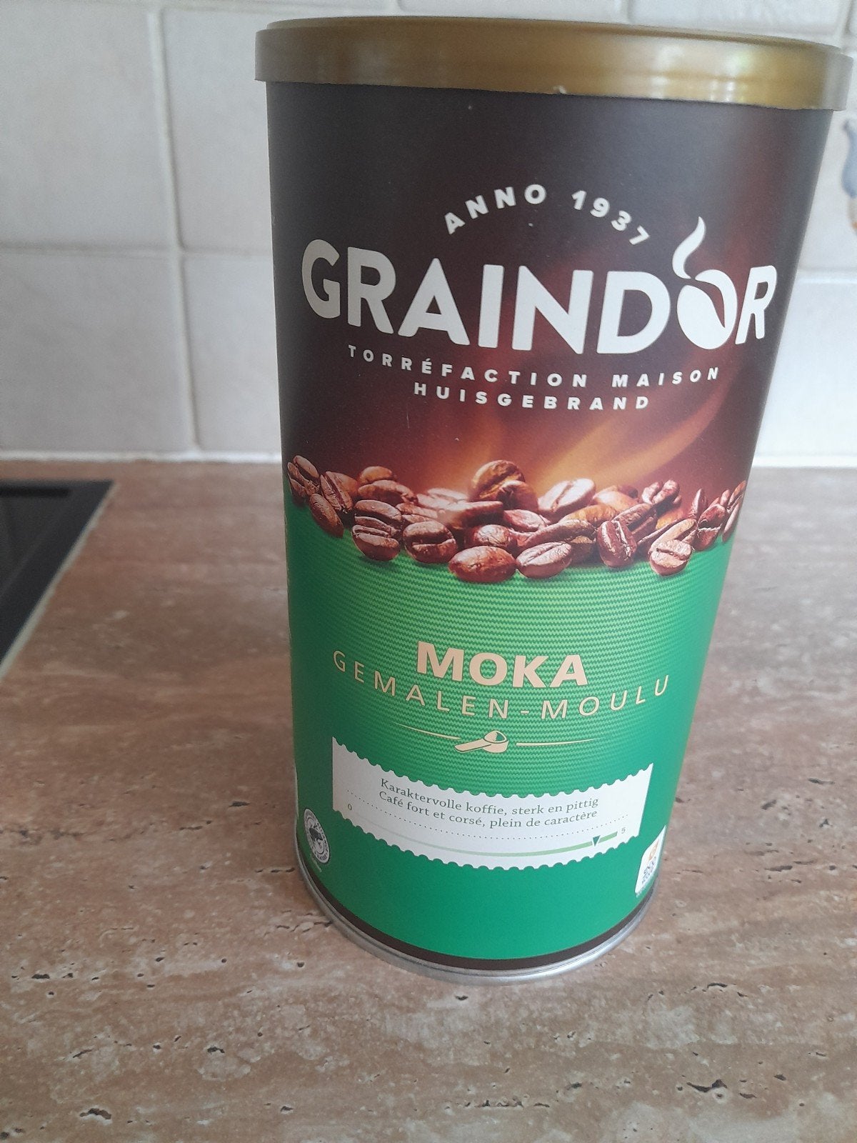 Knutsel gerief, Ophalen