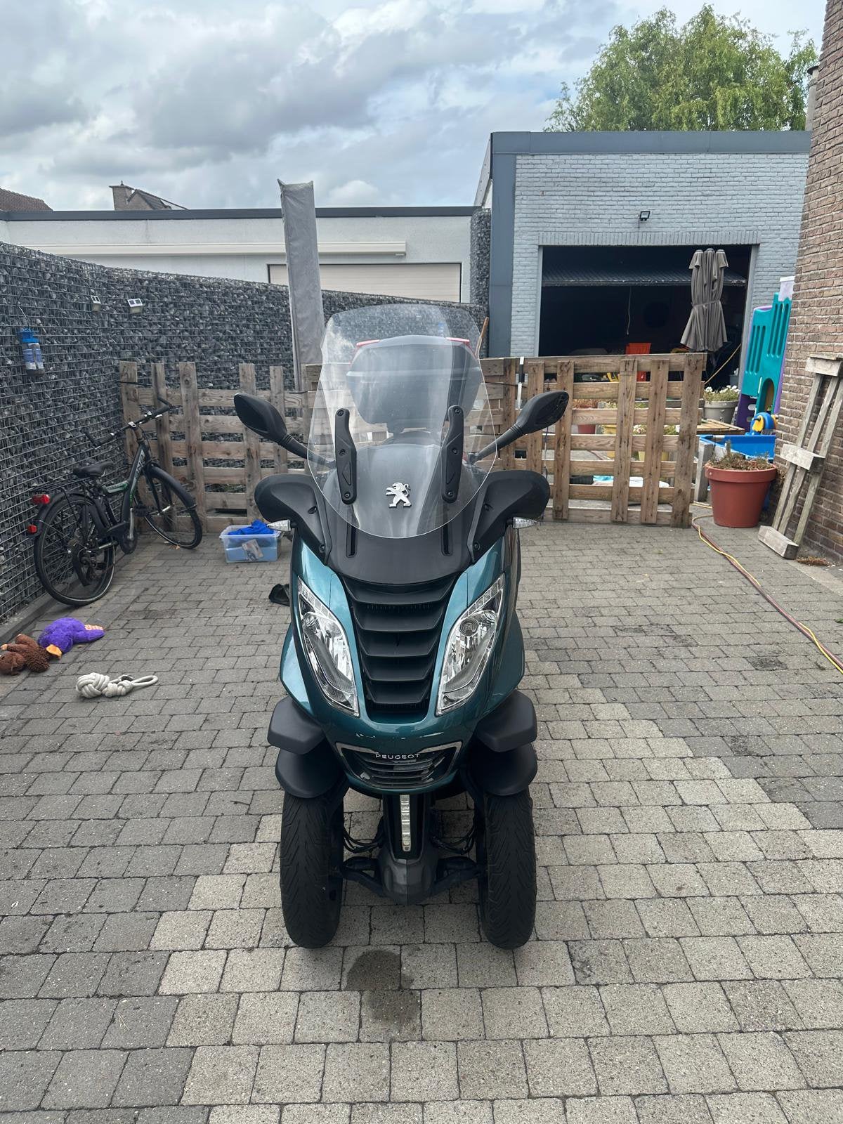 Metropolis peugot 400i, 400 cc, Scooter, Occasion, Particulier