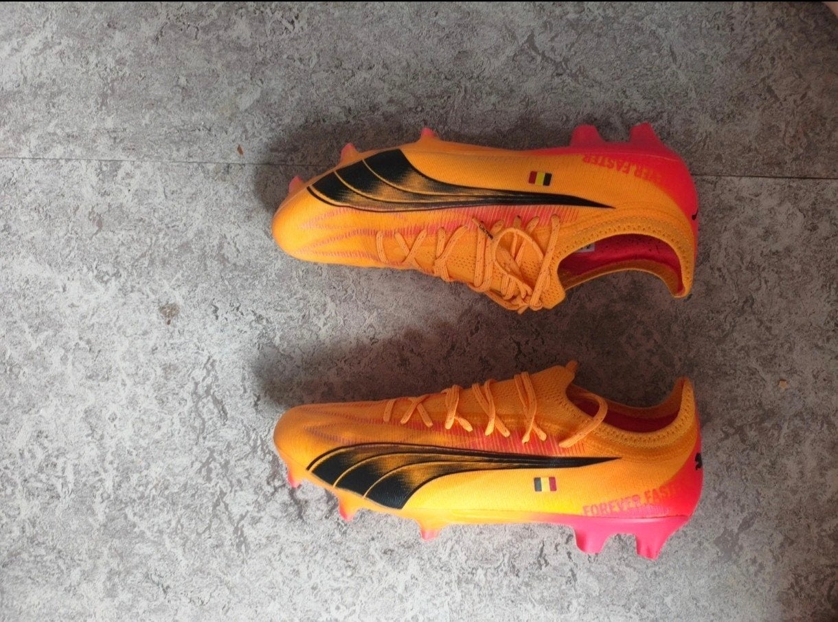 Puma Ultra voetbalschoenen, Enlèvement, Neuf, Chaussures