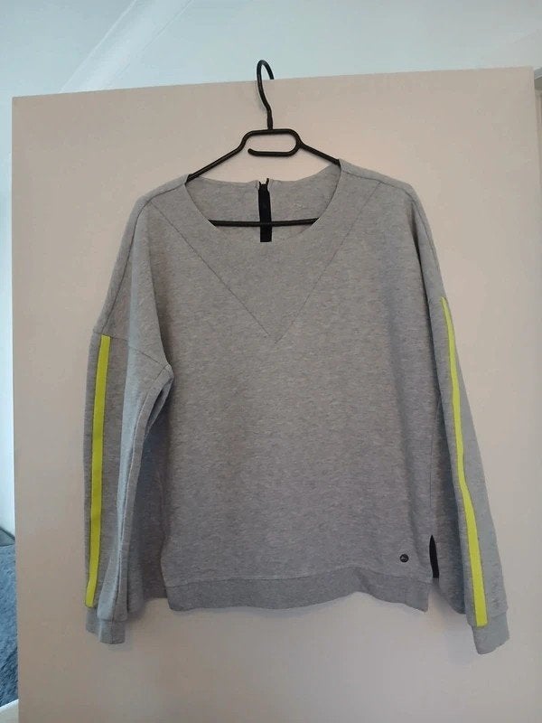 Maat L Grijze korte sweater fluo Matrix in goede staat, Ophalen, Matrix, Geel, Maat 42/44 (L)