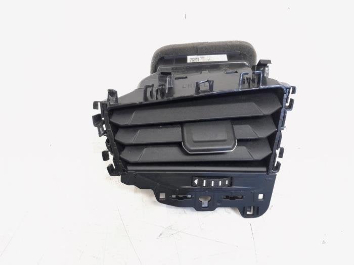 Grille aération tableau de bord d'un Volkswagen Polo, Autos : Pièces & Accessoires, Volkswagen, -, 3 mois de garantie, Utilisé