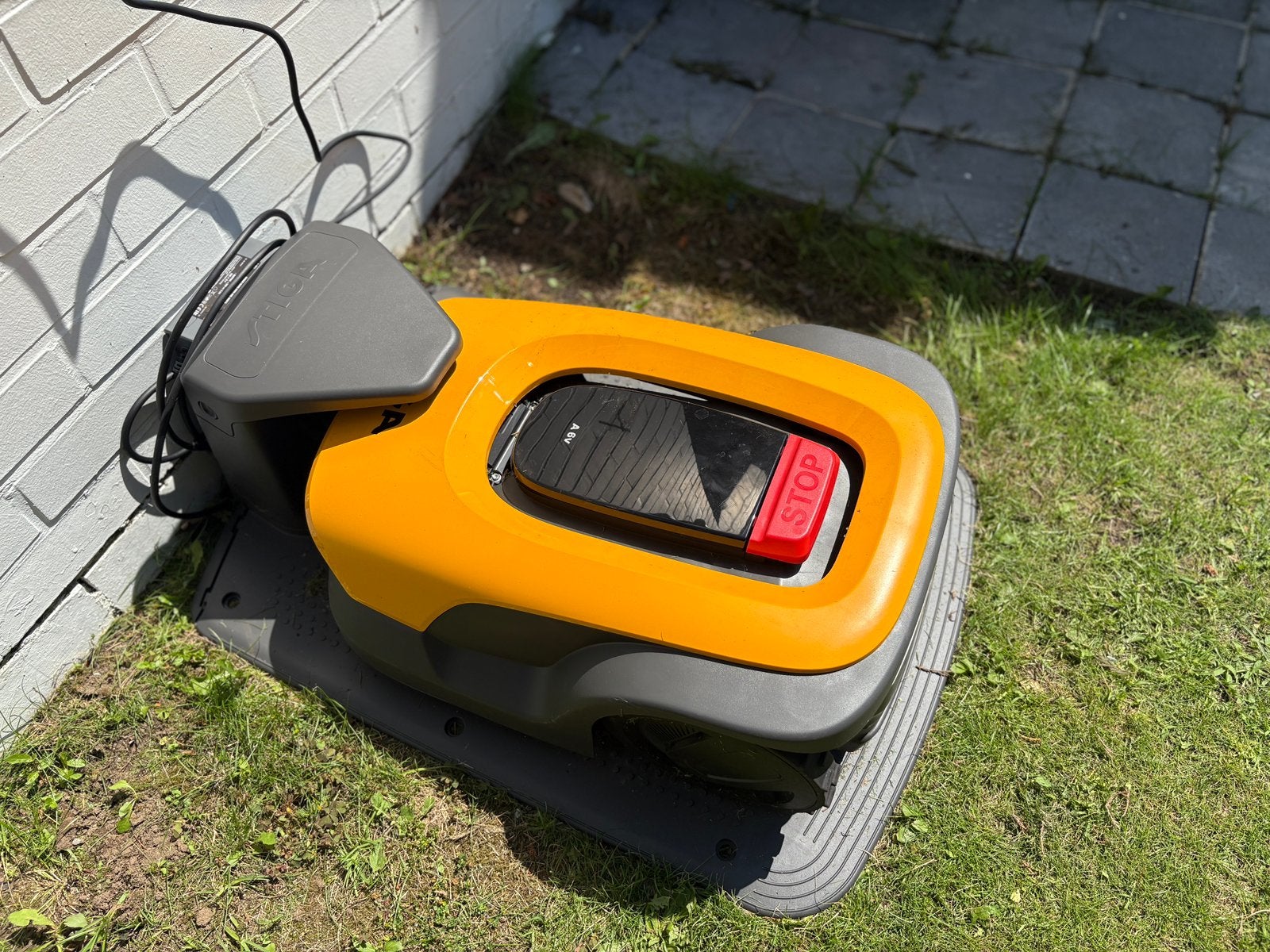 Stiga a6v robotmaaier, Ophalen, Zo goed als nieuw