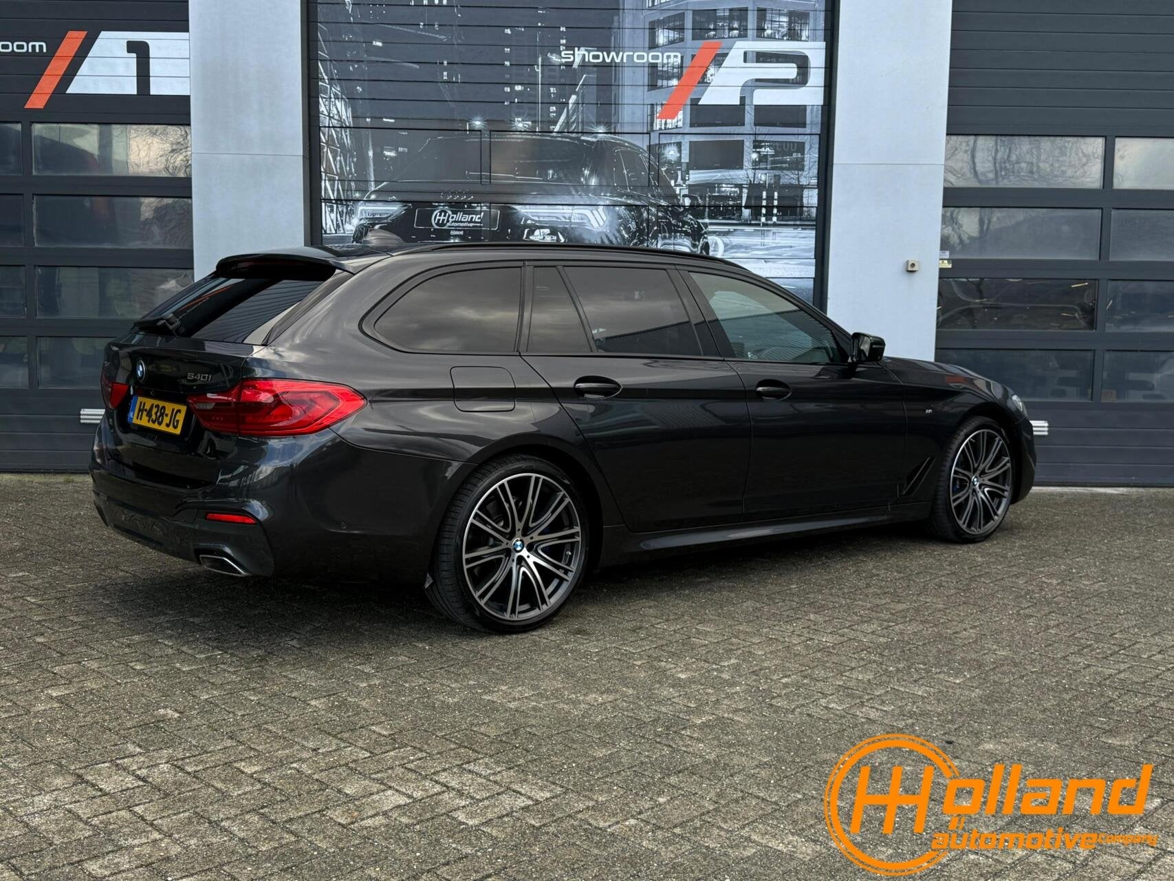 BMW 5-serie Touring 540i xDrive |M SPORT|PANO|MEMORY|H&K|VOL, Autos, Cuir, Argent ou Gris, Euro 6, Entreprise