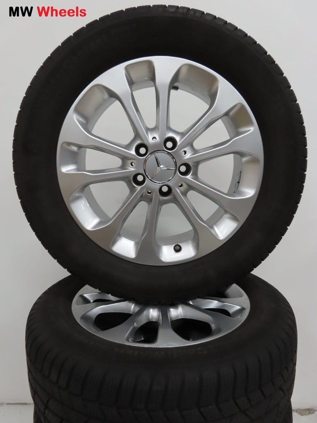 Mercedes Benz 17 inch velgen GLA met winterbanden 8 mm, Gebruikt, -, -, Banden en Velgen