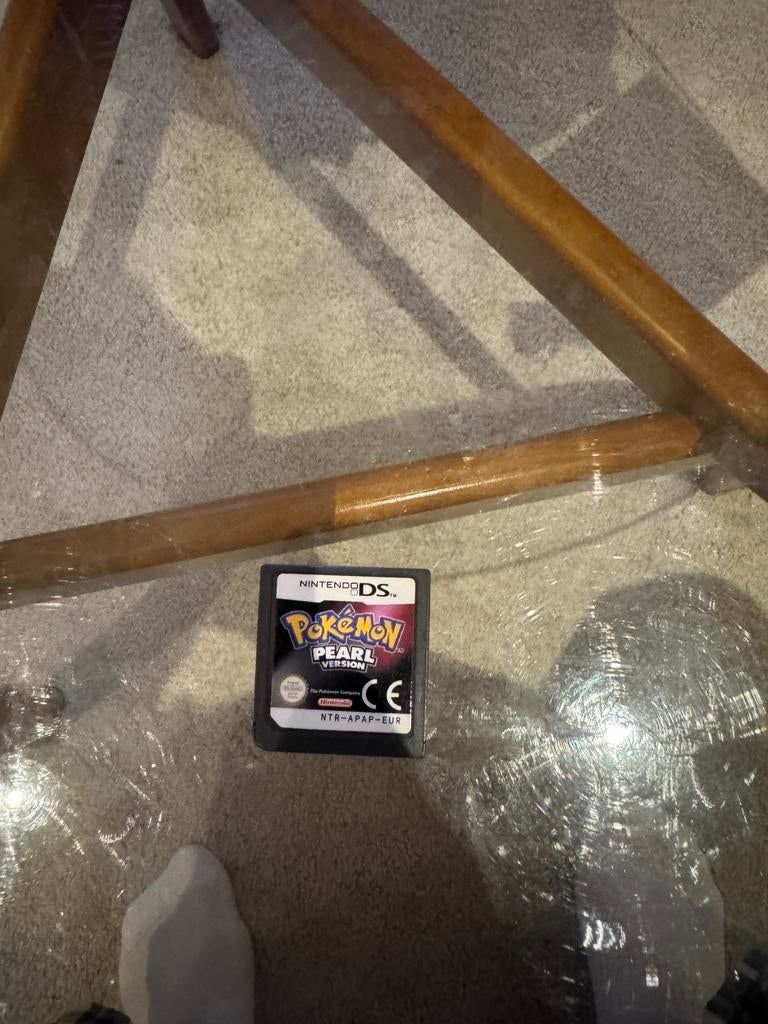 Nintendo ds pokemon Pearl (voorlopig zonder case), Ophalen of Verzenden, Zo goed als nieuw