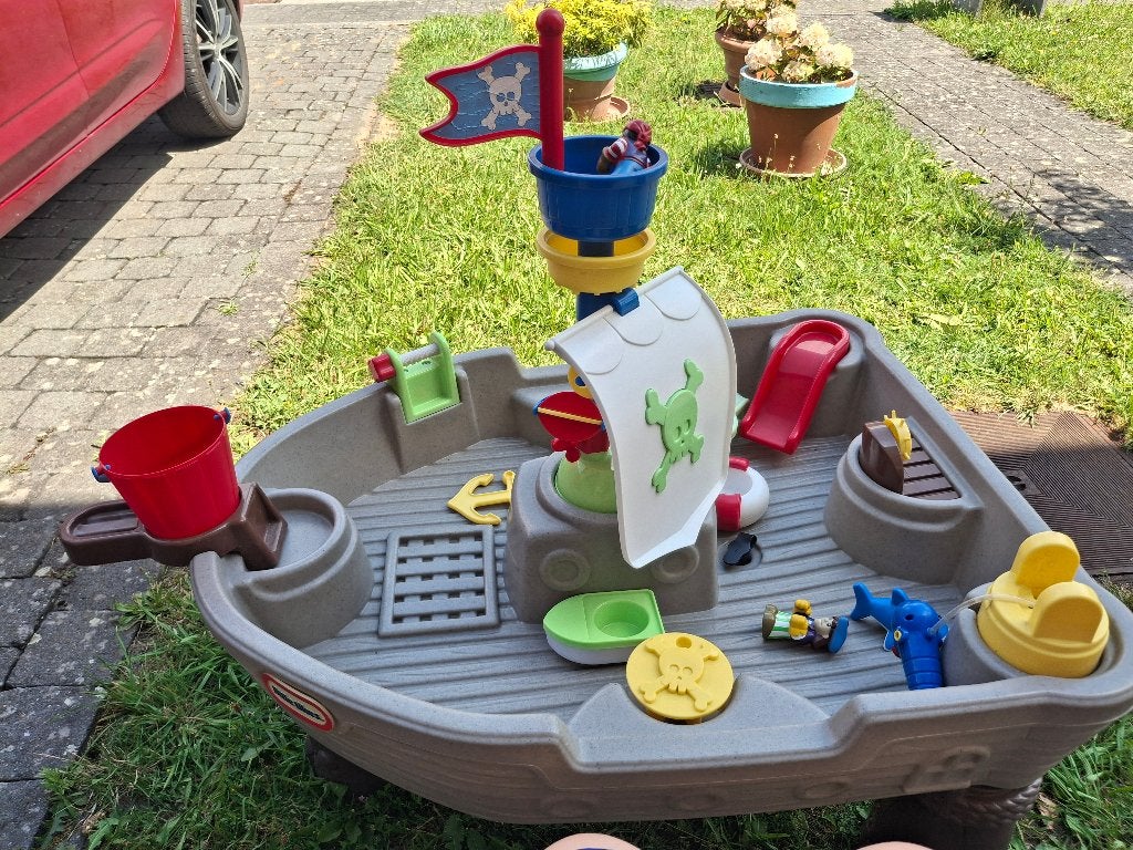 Waterspeeltafel piraat little tikes, Ophalen, Gebruikt