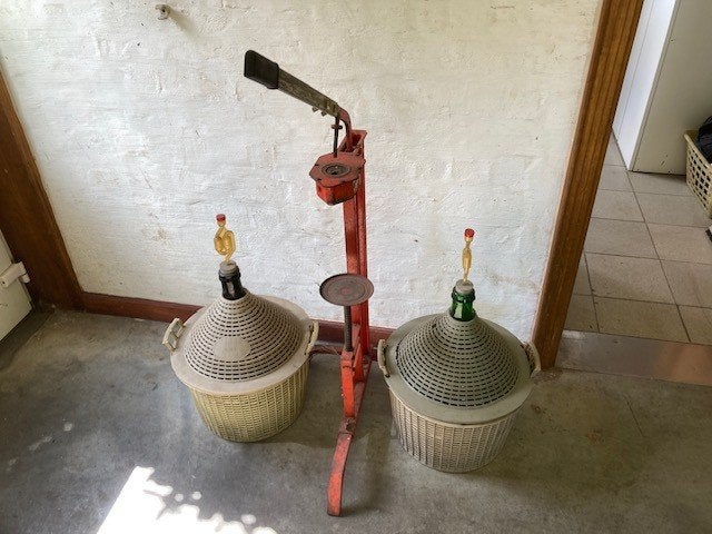 2 BOUTEILLES DE VINIFICATION + BOUCHON, Éducatif, Natuur en Bloemen, Verre, Enlèvement