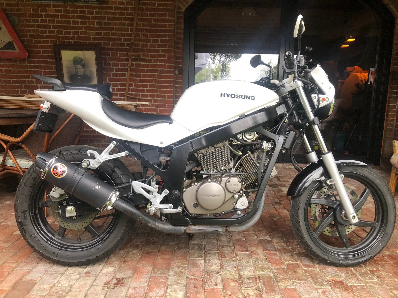 Hyosung gt 125 comet, Motos, Occasion, Permis Moto A1 minimum, 2 cylindres, Particulier