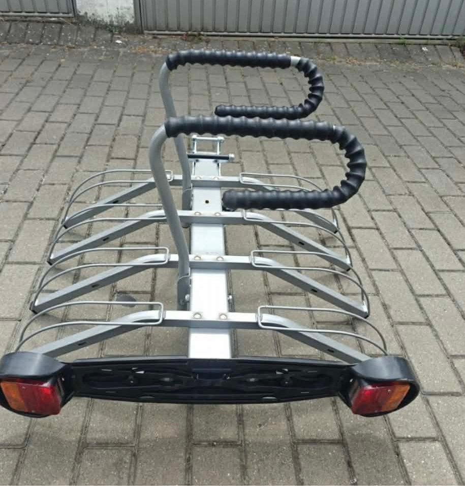 Attelage porte quatre vélos, Enlèvement, Comme neuf