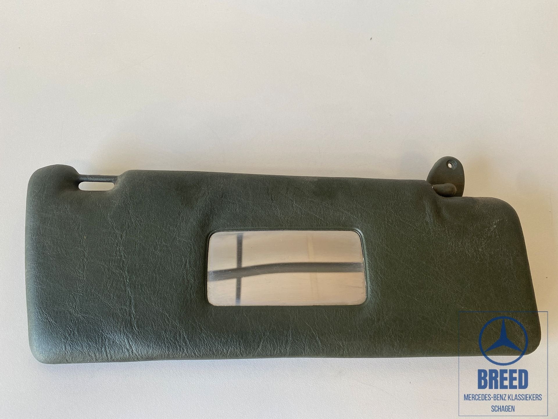 Zonneklep rechts olijfgroen voor Mercedes-Benz W124 W201, Auto-onderdelen, Interieur en Bekleding, Gebruikt, -, Ophalen of Verzenden