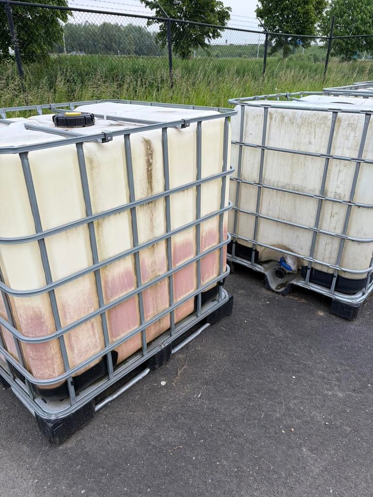 Barils IBC, 150 litres ou plus, Synthétique, Enlèvement, Utilisé