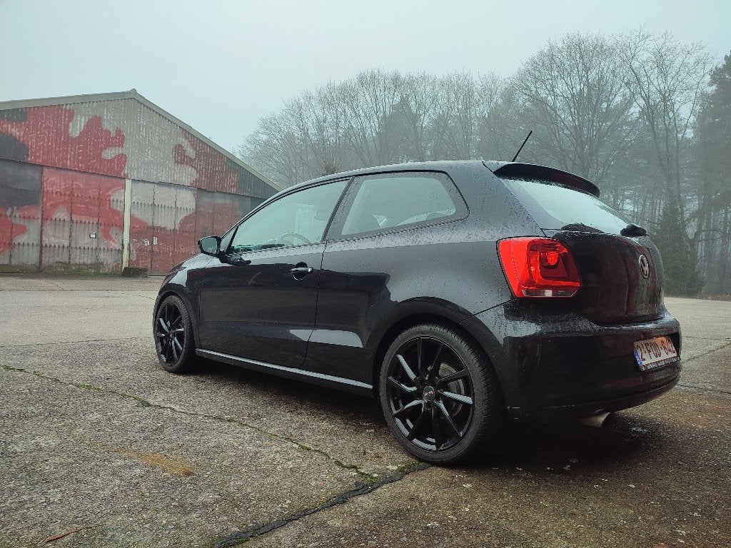 VW Polo 6R 1.4 16V | 17” Velgen | Leder/Alcantara, Voorwielaandrijving, 139 g/km, 4 cilinders, Alcantara