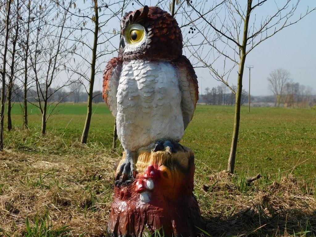 tuinbeeld van een uil , aanbieding, Tuin en Terras, Ophalen of Verzenden, Nieuw, Kunststof, Dierenbeeld