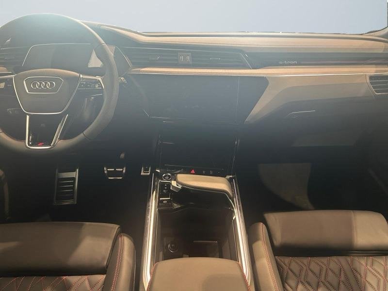 Audi Q8 e-tron 55 E-tron, Achat, 408 ch, Entreprise, 5 portes