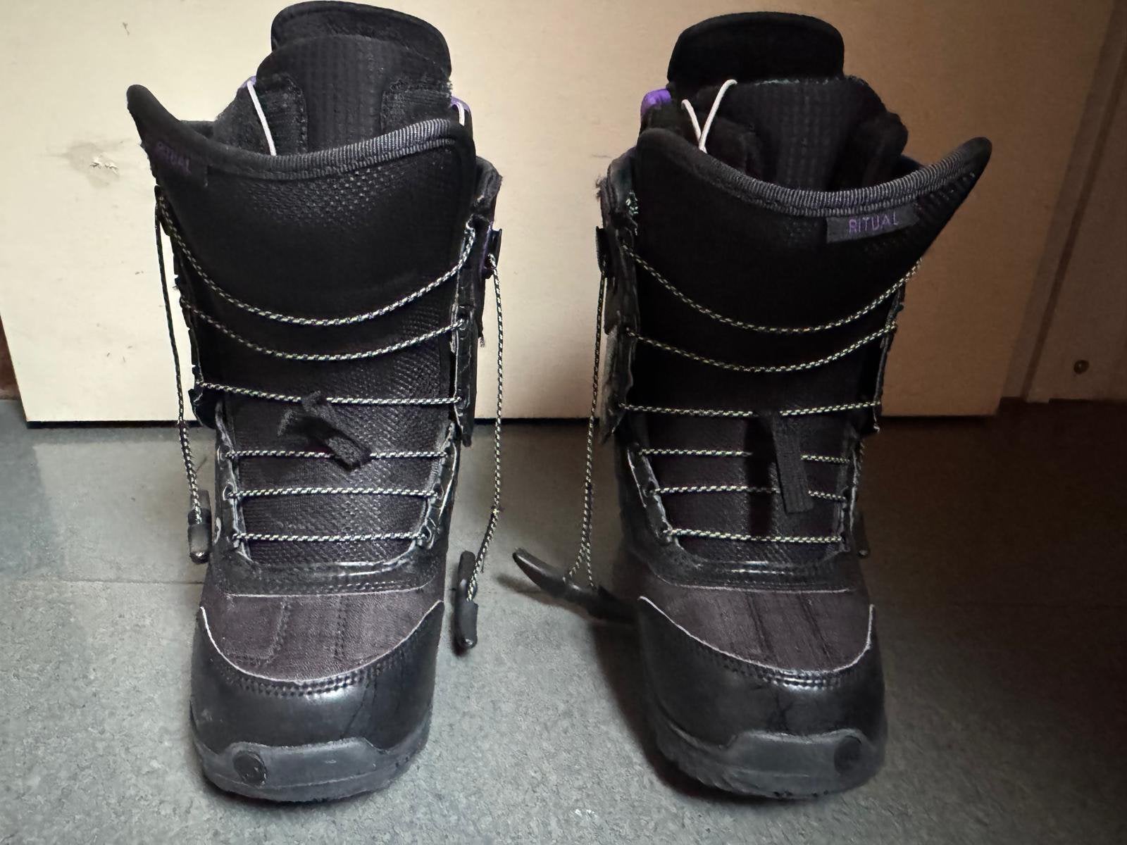 Snowboardboots burton rituals, Sports & Fitness, Enlèvement ou Envoi, Utilisé, Fixations