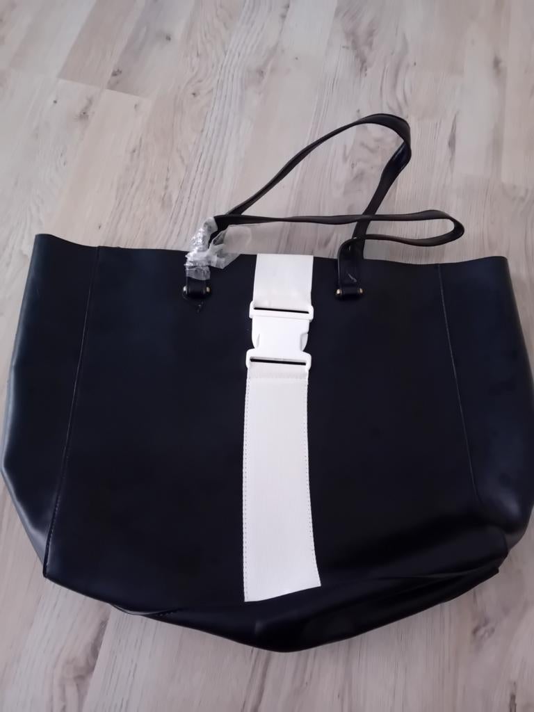 Shopper nooit gebruikt, Ophalen, Shopper