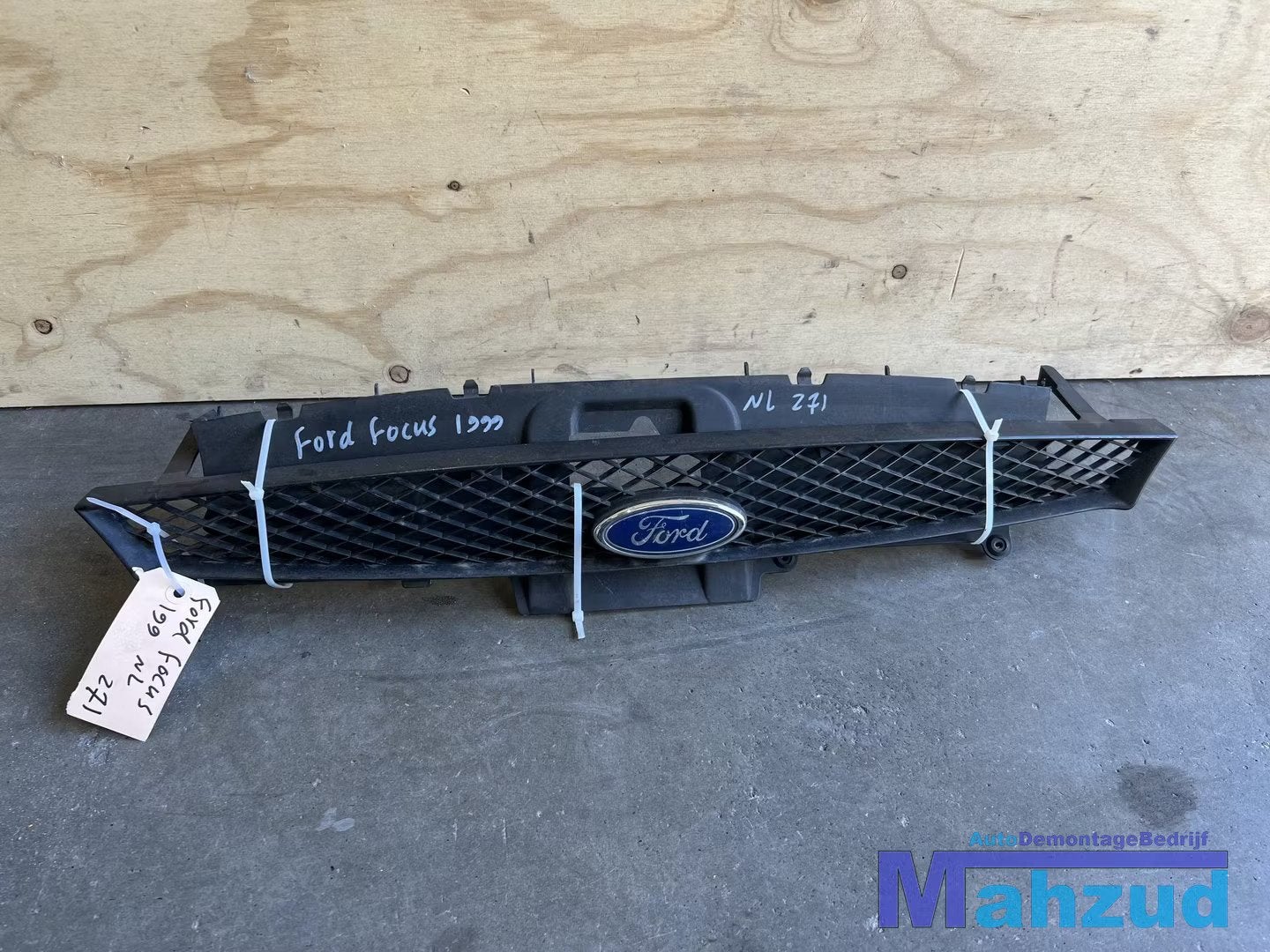 FORD FOCUS 1 grille 1998-2005, Gebruikt, Info@ford.com, Ford, Ford Motor Company