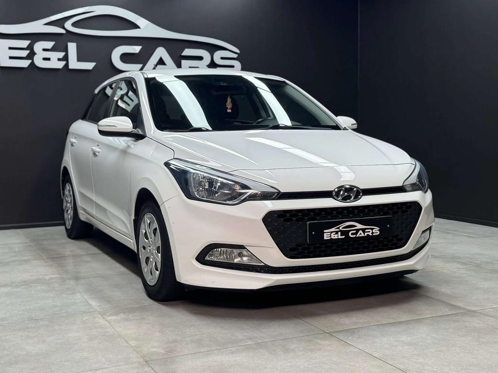 Hyundai i20 i20 1.4i *12 mois de garantie* (bj 2018), Auto's, Hyundai, Automaat, Gebruikt, Euro 6, 4 cilinders