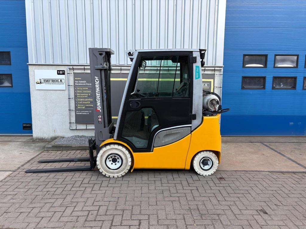 VS-22729 LPG container heftruck Jungheinrich TFG320, Auto-onderdelen, Verzenden, Gebruikt
