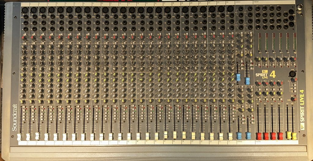 Soundcraft Spirit Live 4 - 24-kanaals analoog mengtafel, Ophalen, Zo goed als nieuw, 20 kanalen of meer, Microfooningang