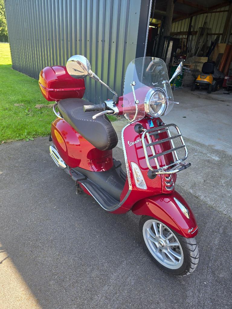 UPDATE : GESTOLEN bij TESTRIT !!! Vespa  primavera 125, LED Verlichting, Nieuw, Particulier, Overig