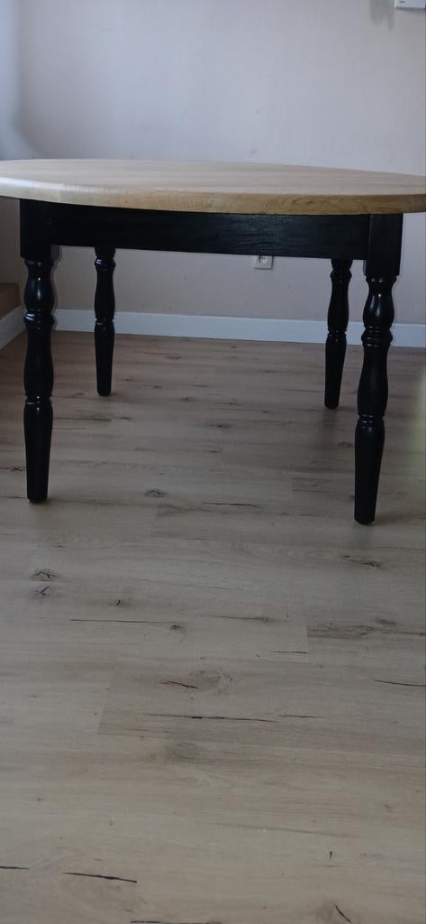 Table à manger ronde en chêne massif, diamètre 125 cm, Enlèvement