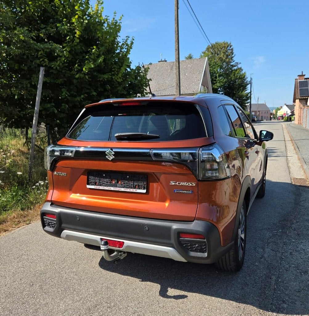 Suzuki S-Cross GLX 1.5 Full Hybrid / panodak / trekhaak, Autos, Suzuki, Achat, Euro 6, Entreprise, Entretenue par le concessionnaire