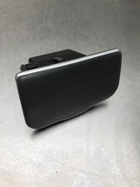 ASBAK ACHTER Toyota Land Cruiser (J12) (|7413248010|), Auto-onderdelen, Interieur en Bekleding, Toyota, Gebruikt