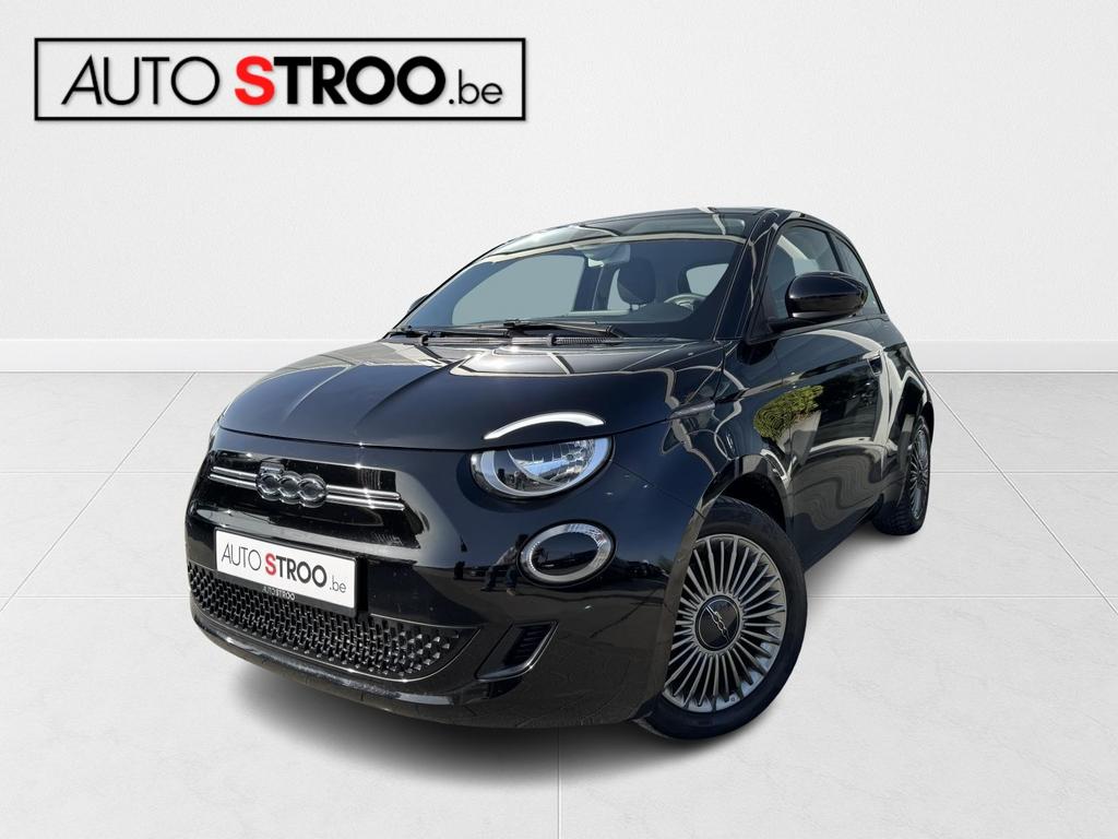 Fiat 500e Icon Berline 42 kWh NAVI PDC ALU CARPLAY, Auto's, Fiat, Automaat, 87 kW, Zwart, Zwart