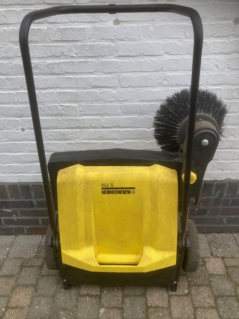 Balayeuse à main Karcher 750 S, Enlèvement, Utilisé, Kärcher