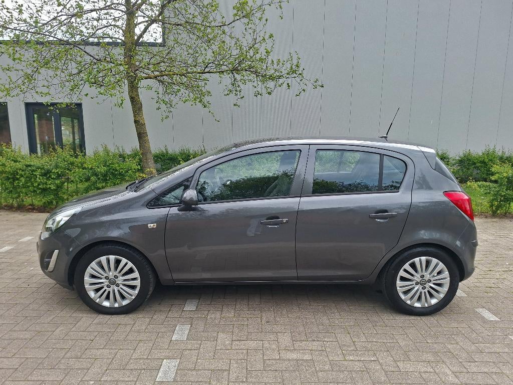 Opel Corsa 1.2i | Parkeersensoren | Airco, Auto's, Opel, Voorwielaandrijving, Euro 5, 124 g/km, Bedrijf
