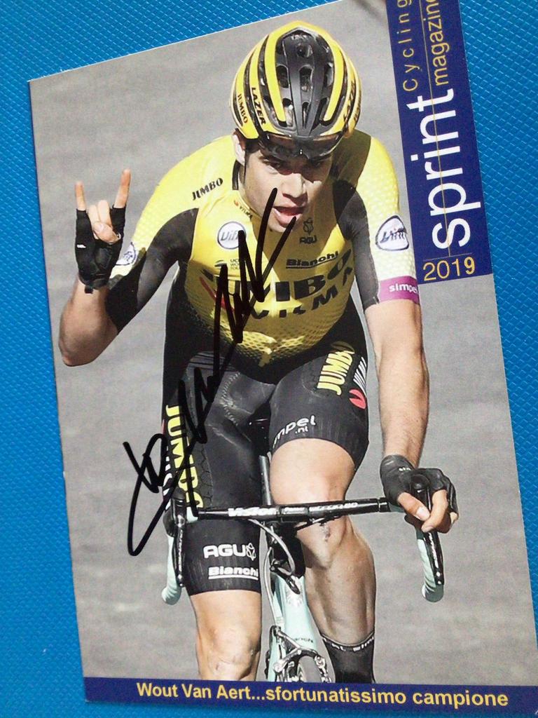 wielerkaart 2019 team jumbo wout van aert signe, Envoi, Comme neuf