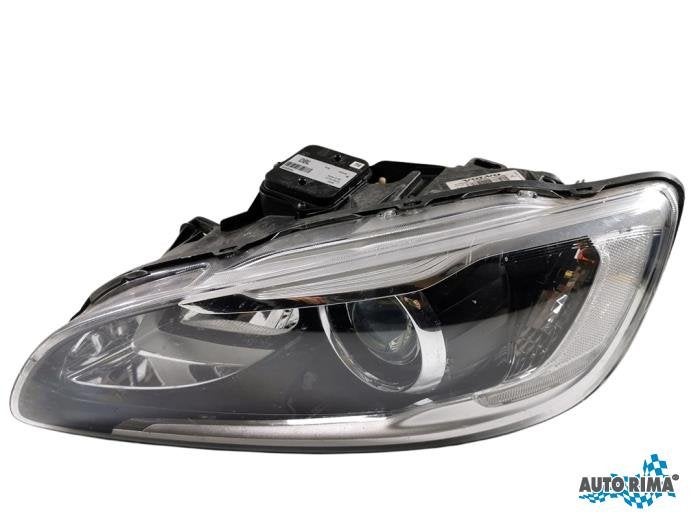 Phare gauche d'un Volvo V60, -, 3 mois de garantie, -, -