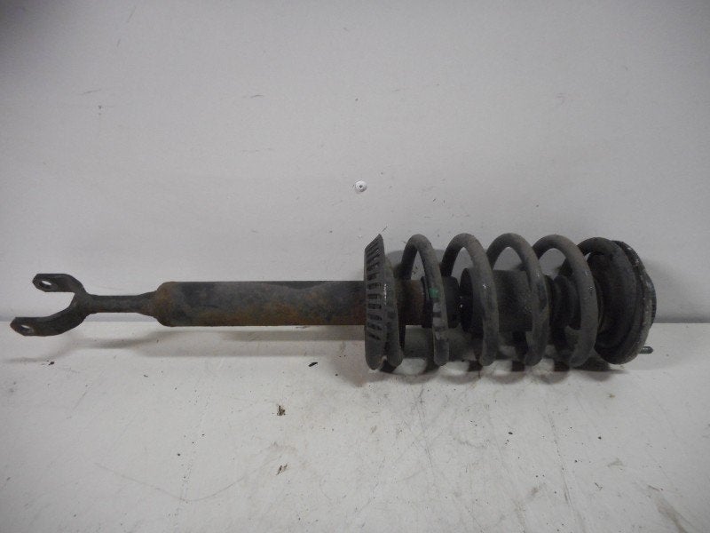 JAMBE DE FORCE AVANT GAUCHE Audi A6 (C5) (4b0412031bg), Auto-Union-Straße  1,
85057  Ingolstadt, DE, Info@audi.de, Audi, Utilisé