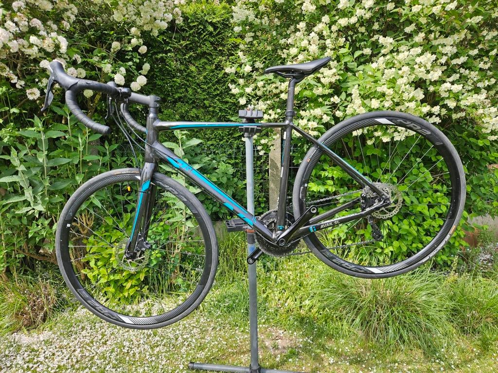 Giant Liv Avail SL damesfiets maat M Schijfremmen Shimano 10, Ophalen, 28 inch, Gebruikt, Aluminium