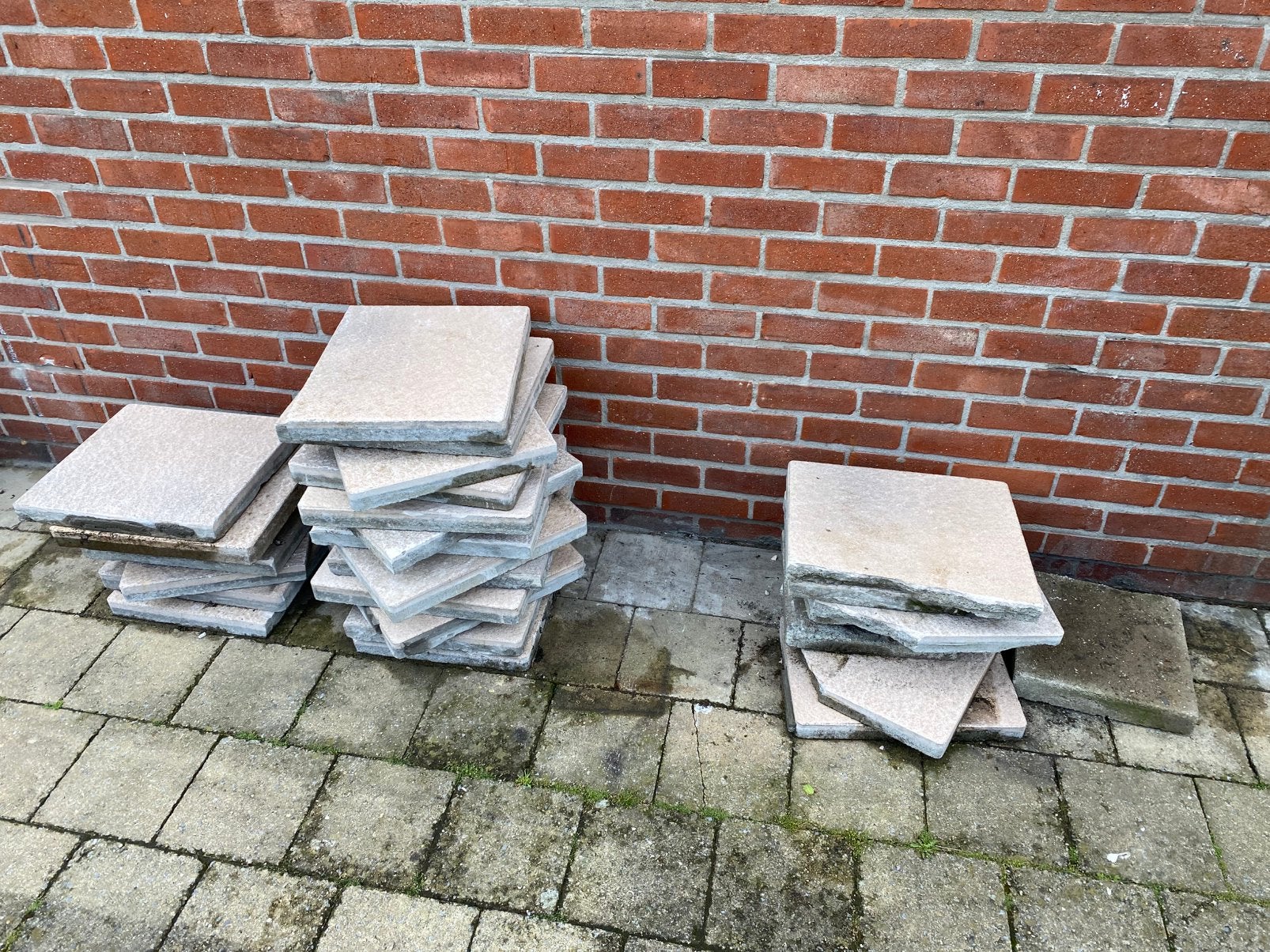 Gratis tegels, Ophalen, Zo goed als nieuw