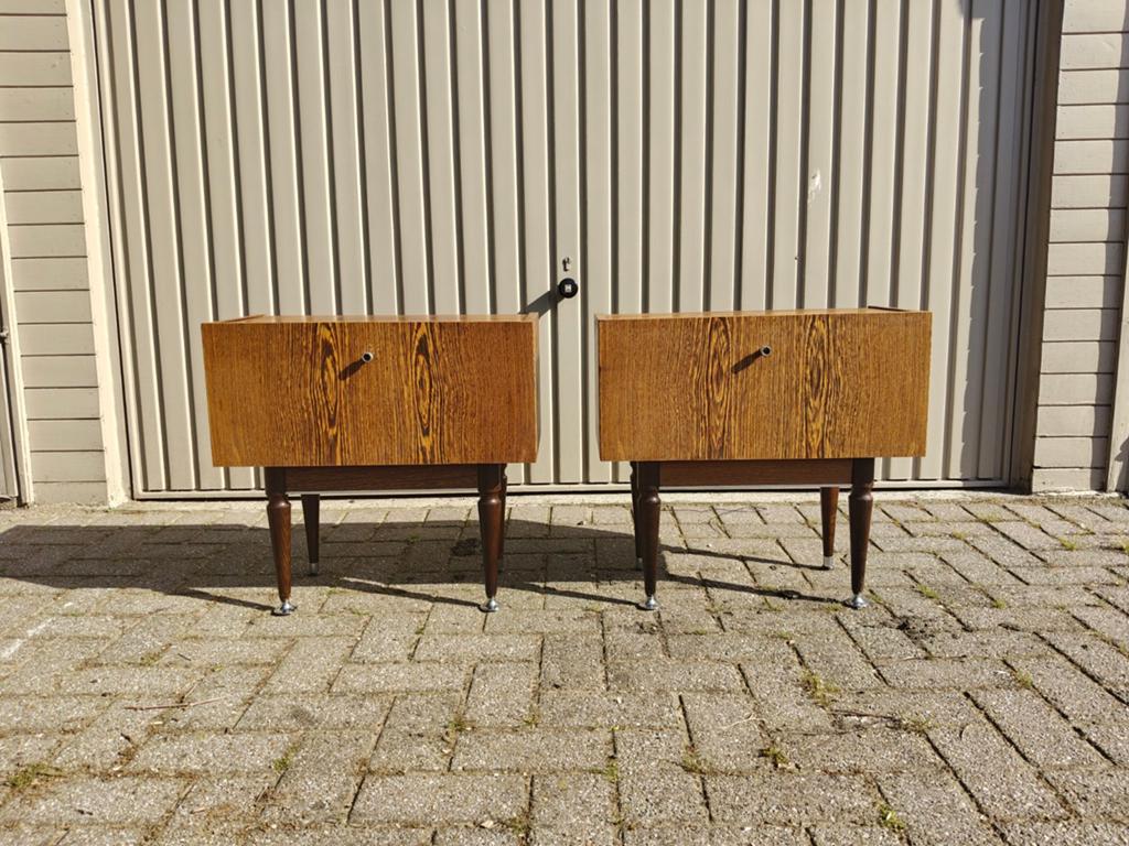 Set vintage nachtkastjes, Ophalen