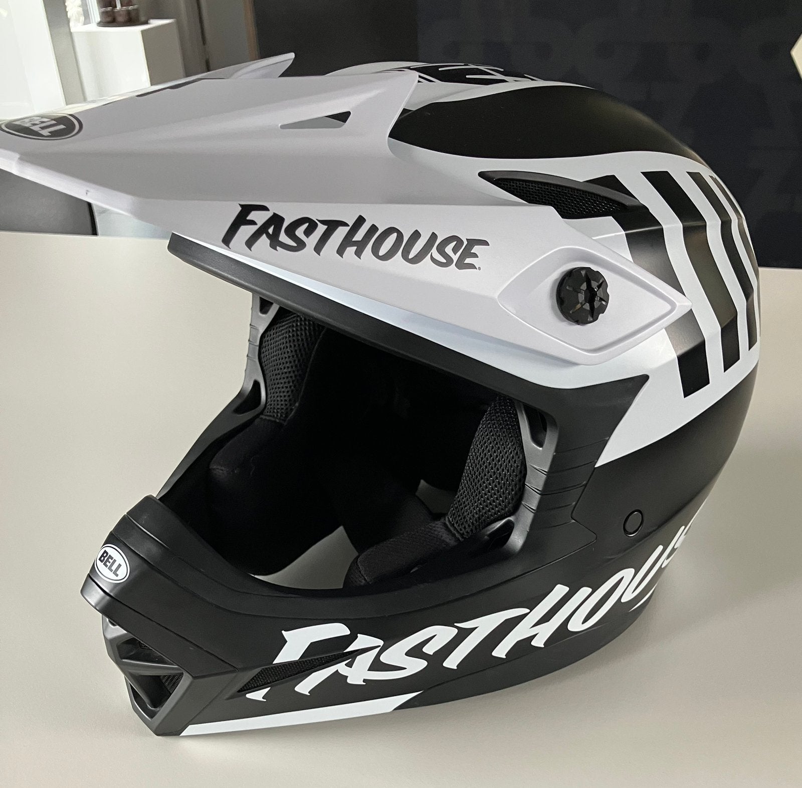 BELL MX-10 Mips, Ophalen, Tweedehands, L, Offroadhelm