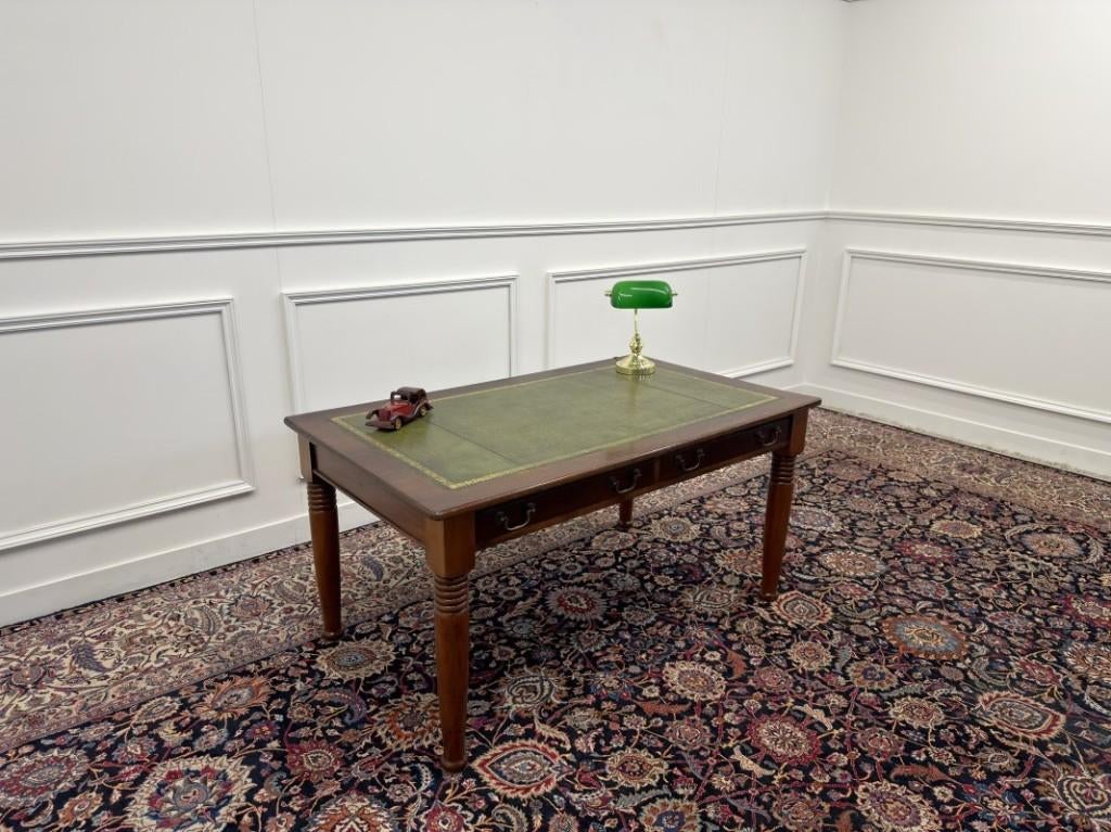 Klassiek Engels Chesterfield Schrijftafel Bureau, Antiek en Kunst, Ophalen