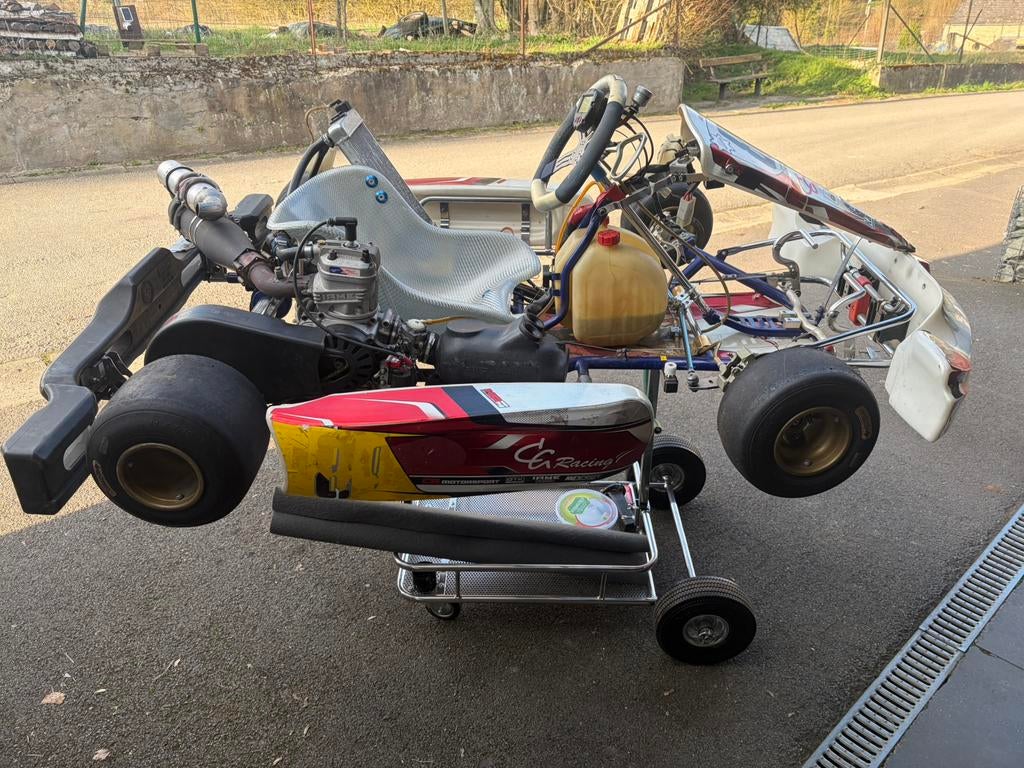 Karting Iame 125cc, Sports & Fitness, Karting, Enlèvement ou Envoi, Comme neuf