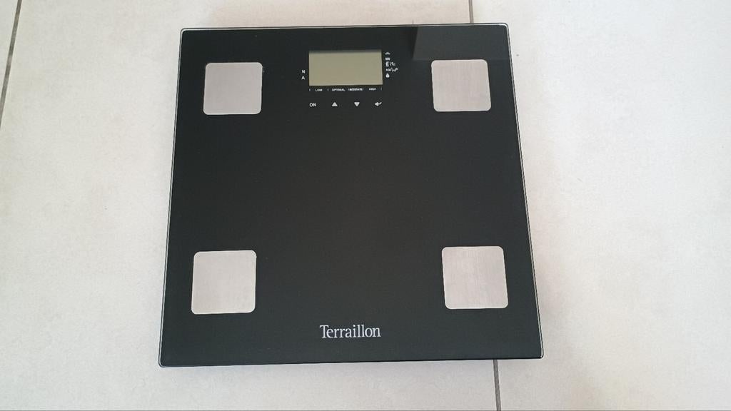 Balance électronique avec calcul d'impédance, 100 kg ou plus, Enlèvement ou Envoi, Plus fin que 1 gramme, Pèse-personne
