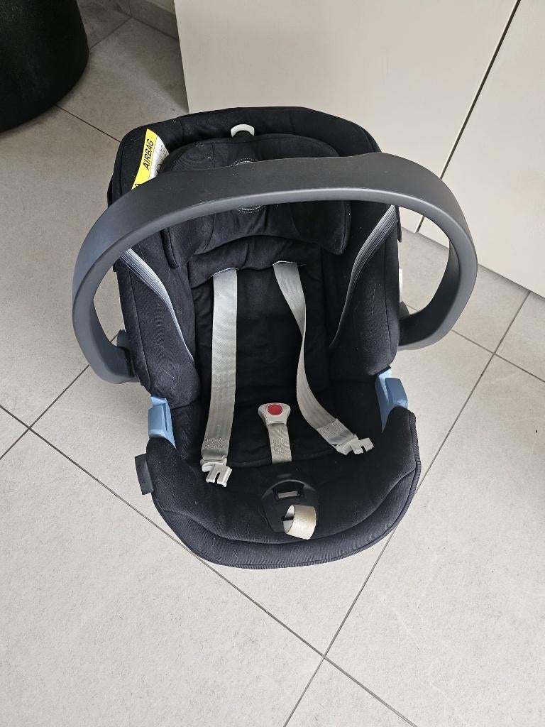 Cybex autostoeltje met afneembare hoes - Zeer goede staat, Ophalen, Gebruikt, Overige merken