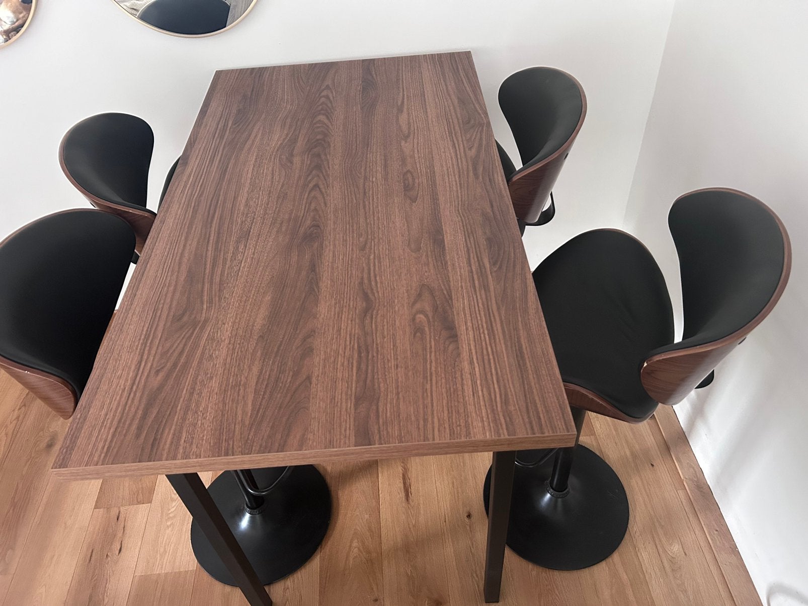 Table haute + 4 chaises de bar pivotantes, Maison & Meubles, Enlèvement, Comme neuf
