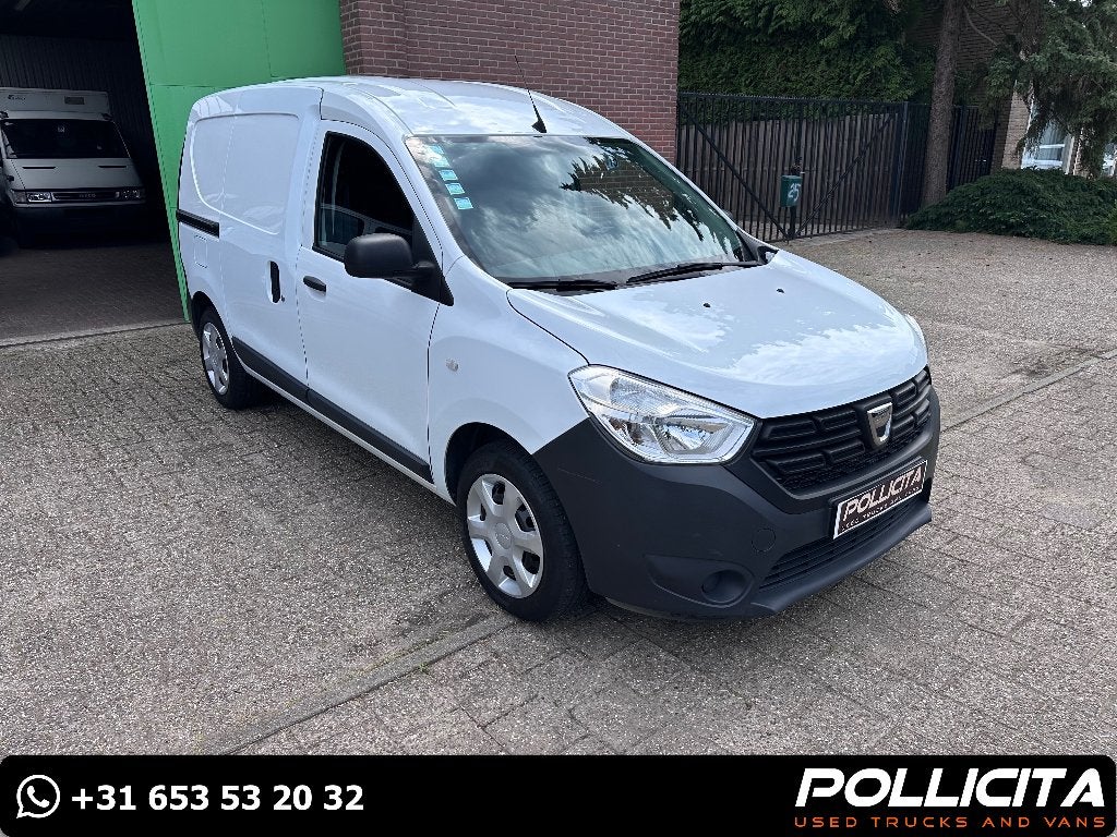Dacia Dokker 1.5 DCI / 48.000 KM !, Auto's, Bestelwagens en Lichte vracht, Stof, Euro 6, 4 cilinders, Wit