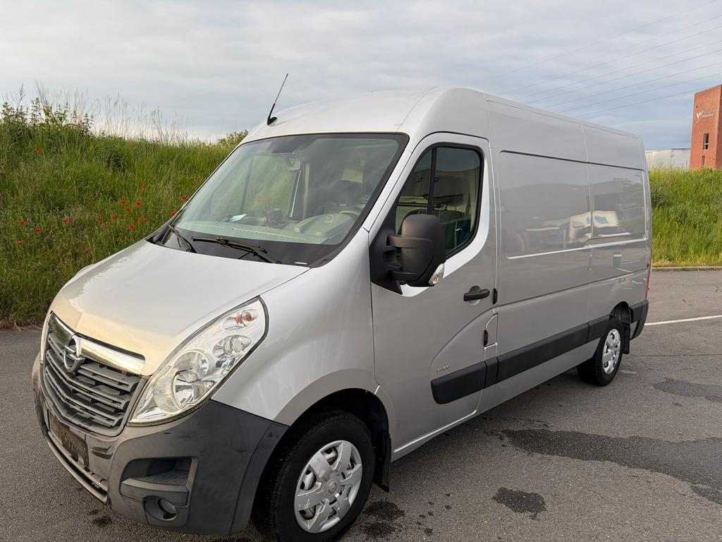 Opel movano 2.3 euro5 0488251461, Auto's, Euro 5, Zwart, Bedrijf, 6 deurs