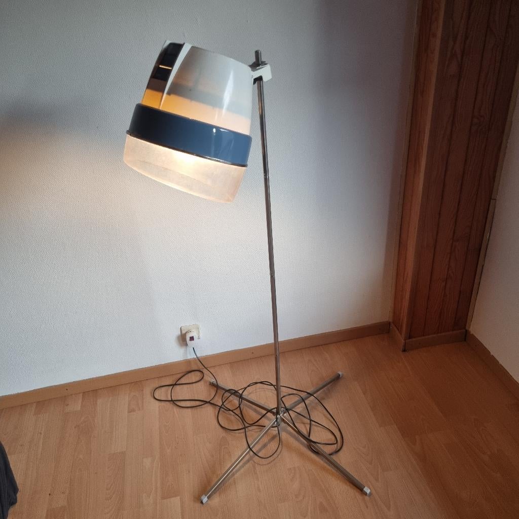 staan lamp coiffeur, Comme neuf, Synthétique, Enlèvement, Coiffeur