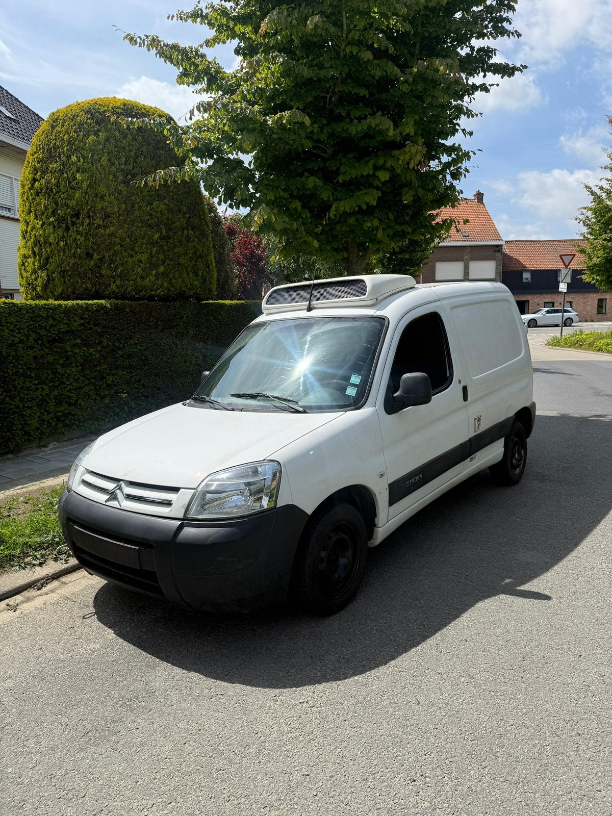 CITROEN BERLINGO 1.6 HDI RÉFRIGÉRÉ, Boîte manuelle, Noir, 5 portes, Diesel