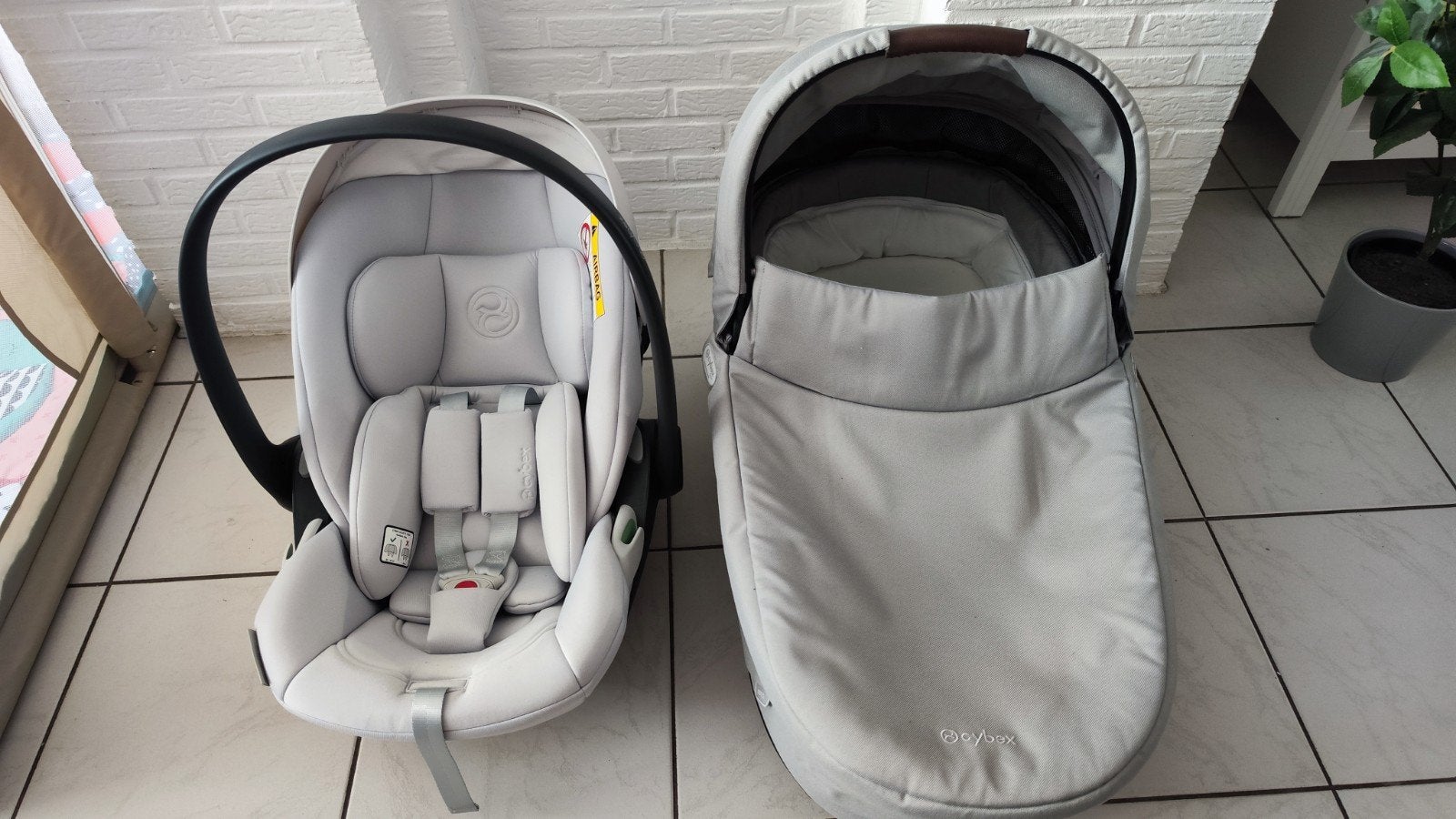 Cosy et nacelle CYBEX, Enlèvement, Comme neuf, Poussette, Autres marques